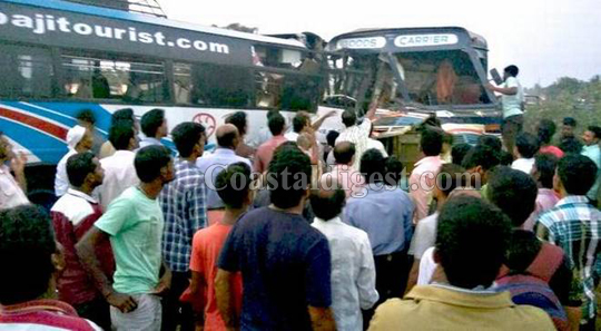 Udupi Driver killed over 15 passengers injured in tanker bus