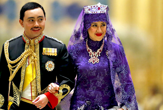 Brunei Sultan's son prince Abdul Malik gets married in a sea of gold ...