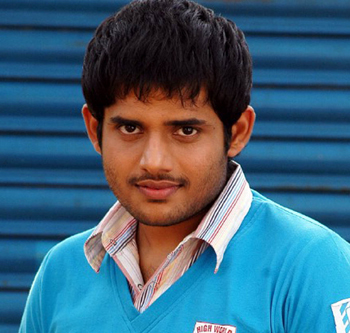 Young Telugu actor Bharath dies in accident near Tumkur in Karnataka ...