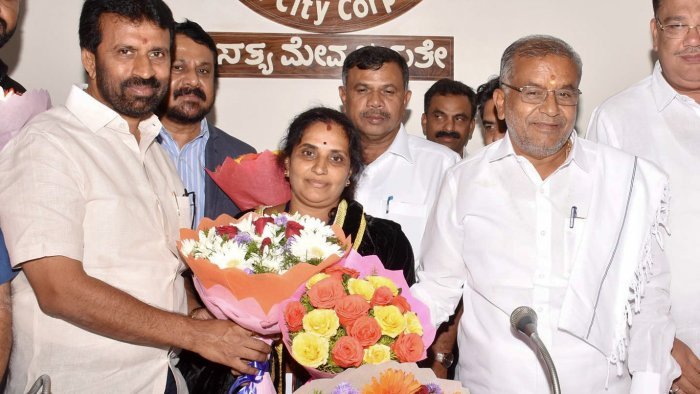 BJP’s Sunanda Palanetra becomes Mayor of Mysuru as Cong-JDS fail to ...