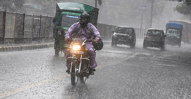 Monsoon-like atmosphere in Mangaluru as Coastal Karnataka receives ...