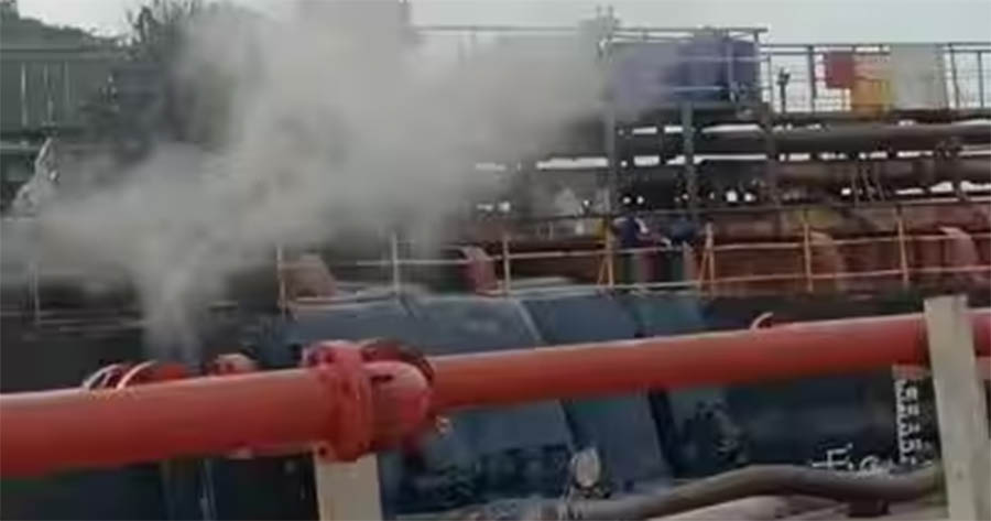 Bitumen leak at Karwar port raises fears for marine life and fishermen